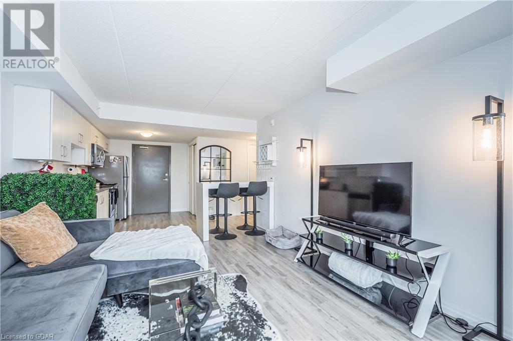 Listing 40385643 - Large Photo # 3