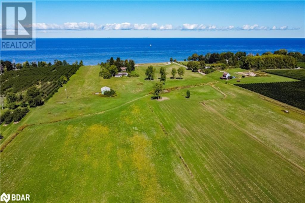 4558 LAKESIDE Drive, Beamsville