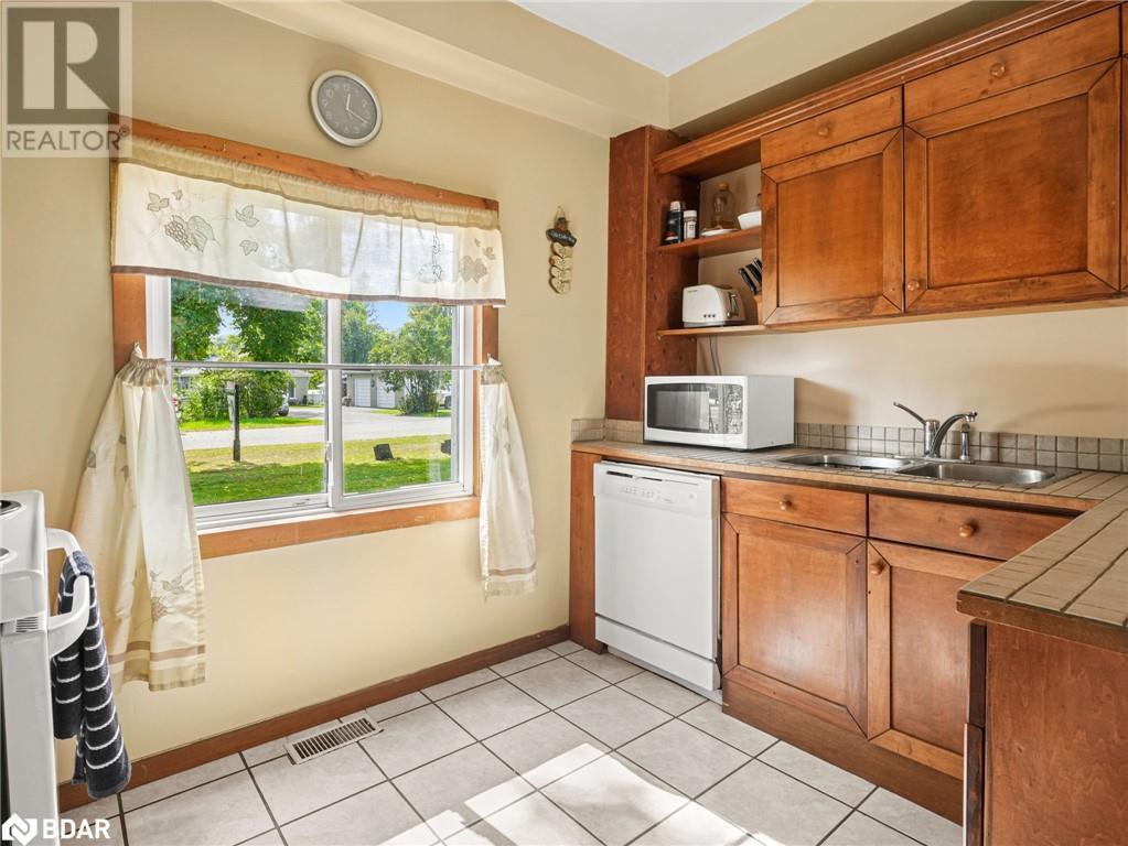 Listing 40385753 - Large Photo # 7