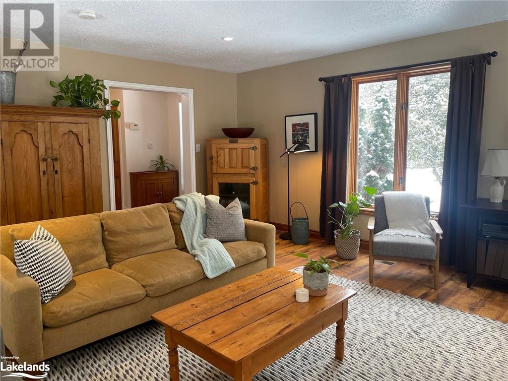 Listing 40385759 - Large Photo # 11