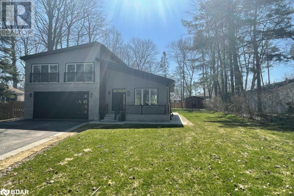 885 CLIFTON Boulevard, Innisfil