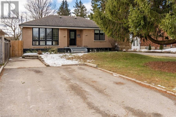 545 CRESTON Avenue, London
