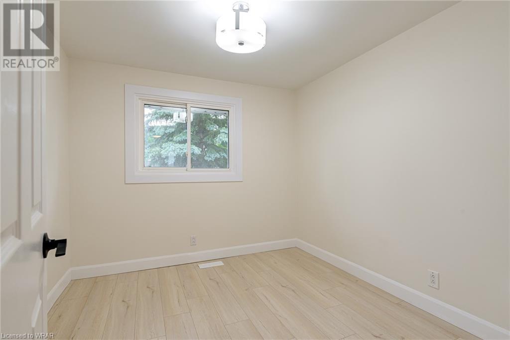 Listing 40385801 - Large Photo # 15