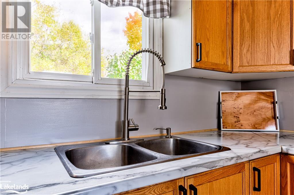 Listing 40385829 - Large Photo # 7