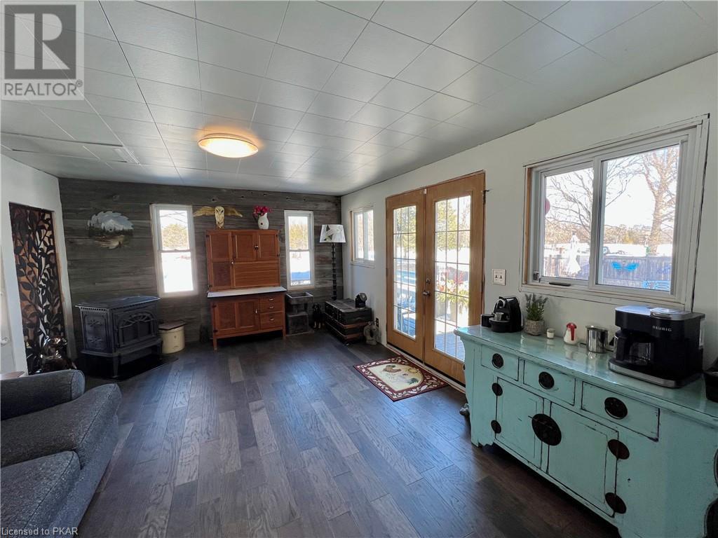 Listing 40385911 - Large Photo # 17