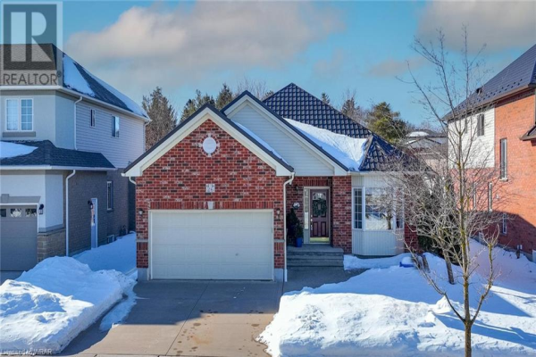 26 FERRIS Drive, Wellesley