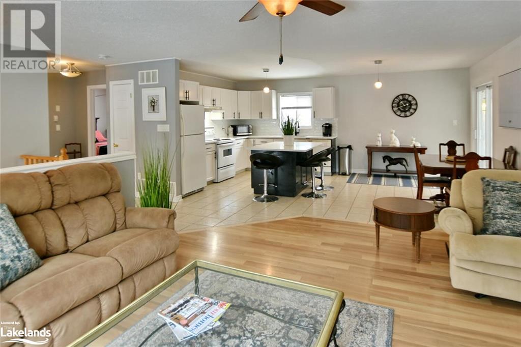 Listing 40386045 - Large Photo # 11