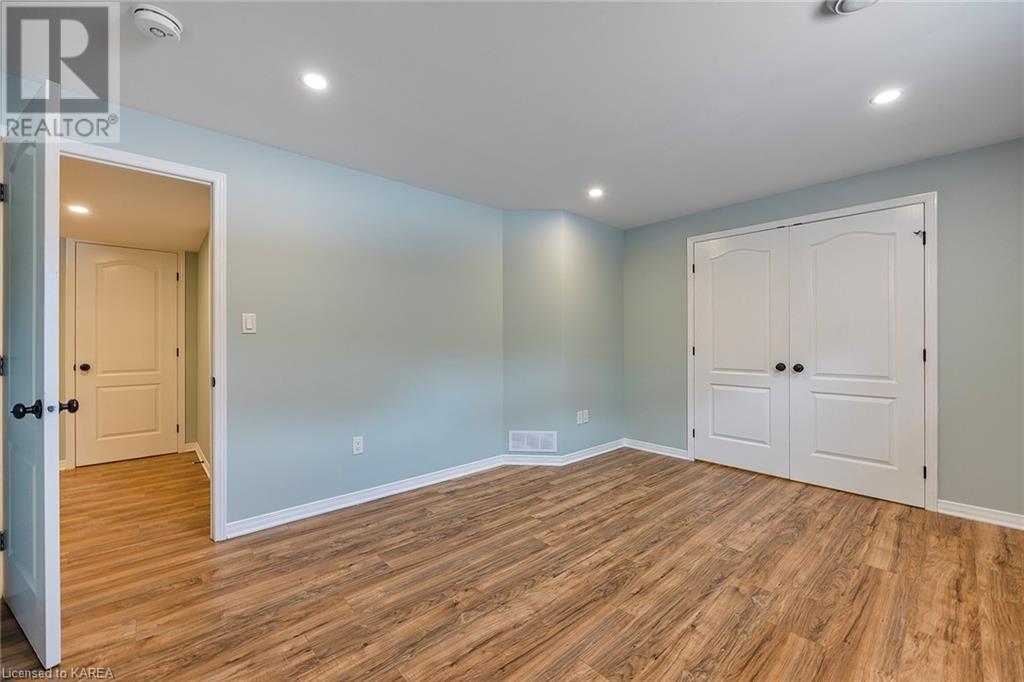 Listing 40386087 - Large Photo # 30