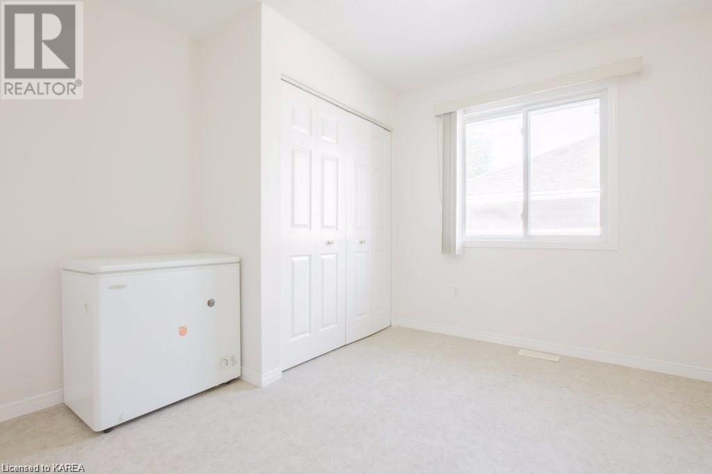 Listing 40386131 - Large Photo # 7