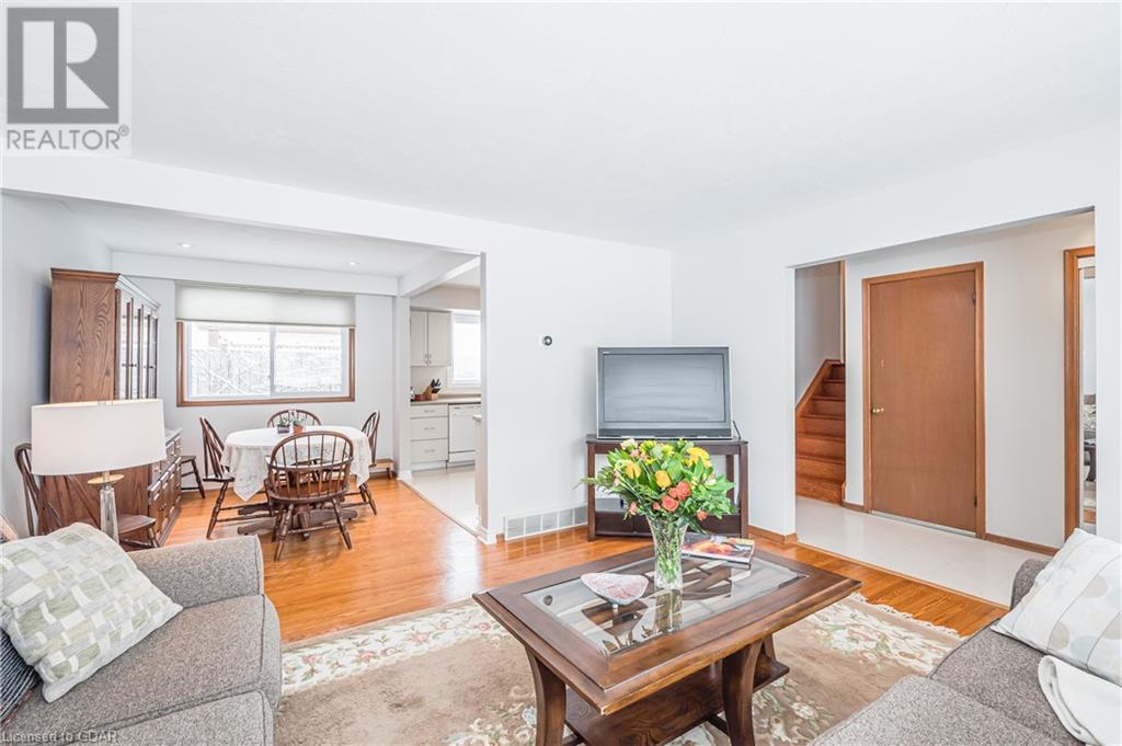Listing 40386194 - Large Photo # 8