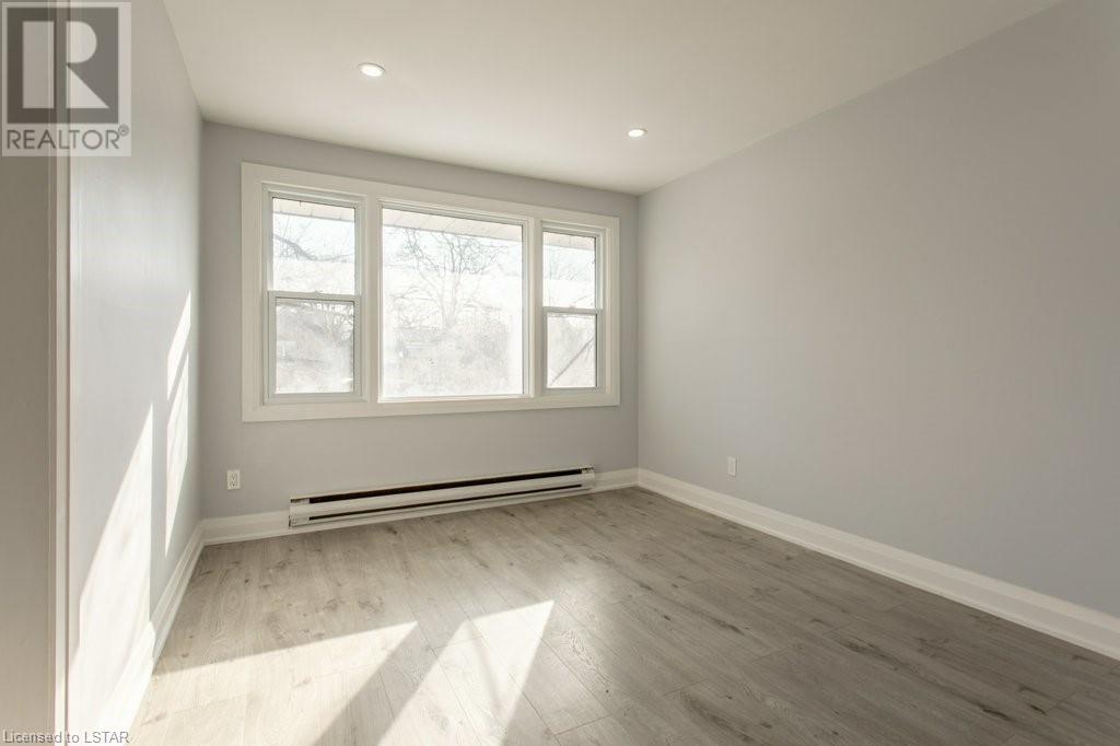 Listing 40386312 - Large Photo # 8