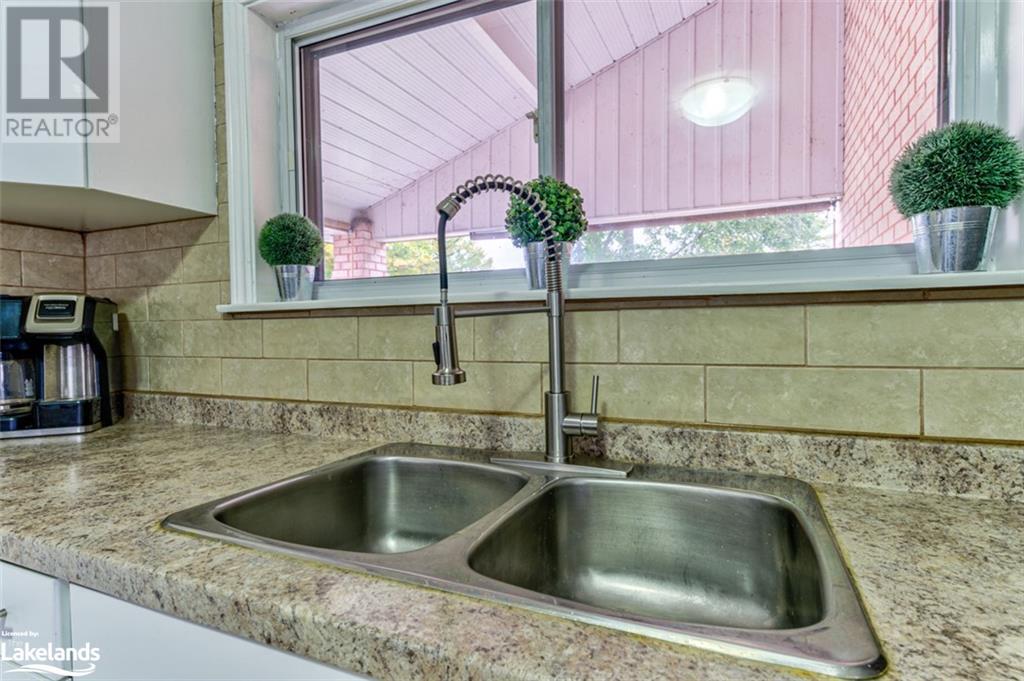 Listing 40386637 - Large Photo # 17