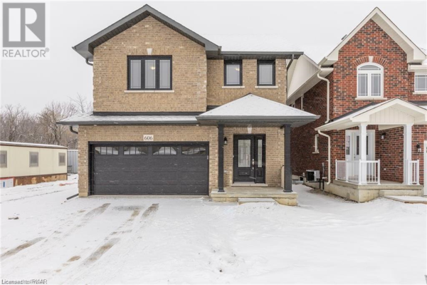 606 LEMAY Grove, Peterborough