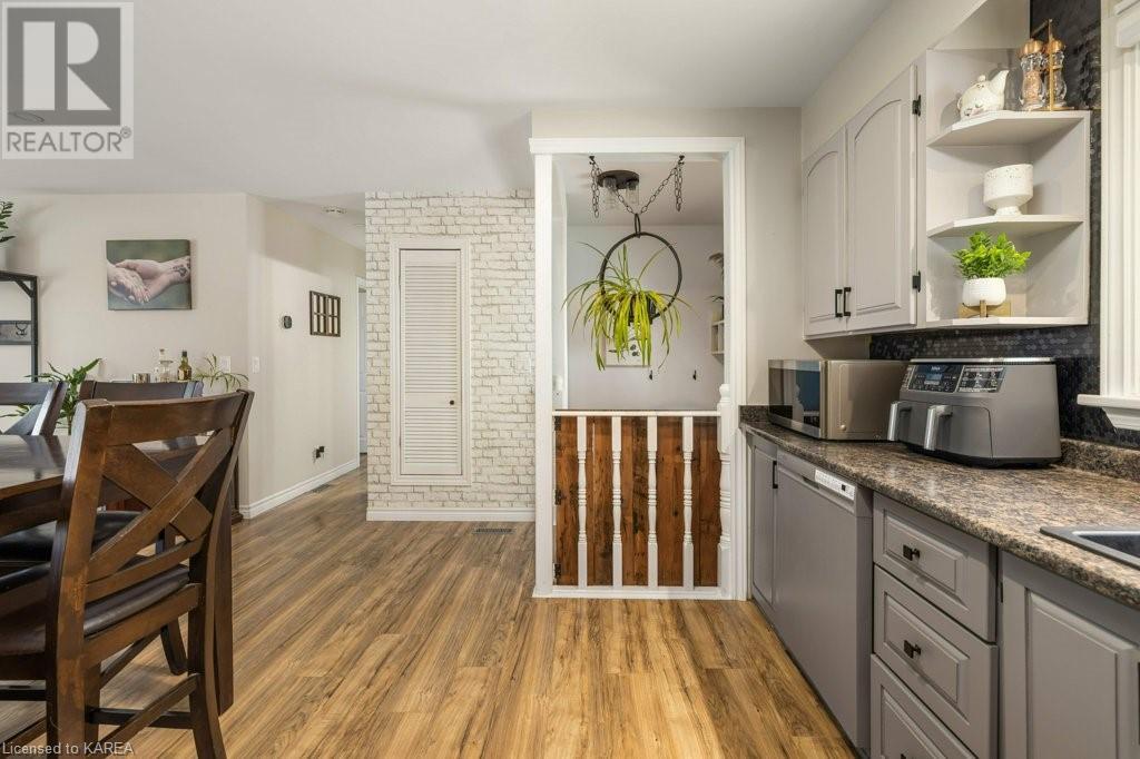 Listing 40387122 - Large Photo # 11