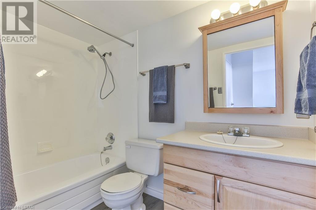 Listing 40387176 - Large Photo # 24