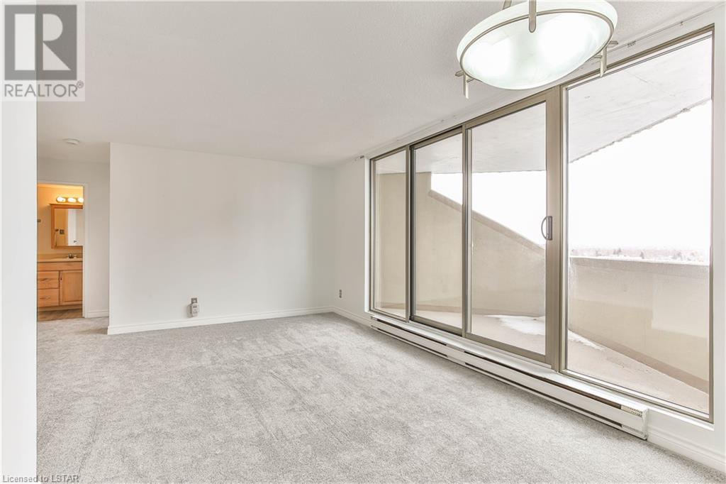 Listing 40387176 - Large Photo # 16