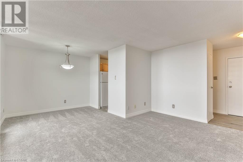 Listing 40387176 - Large Photo # 12