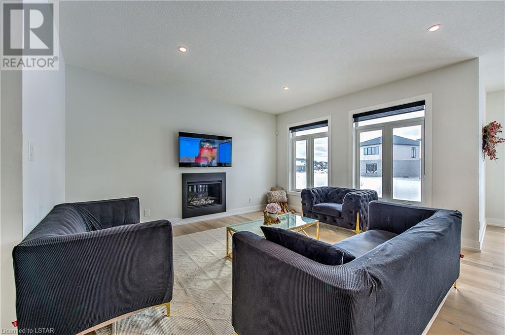 1524 MEDWAY PARK DRIVE Drive