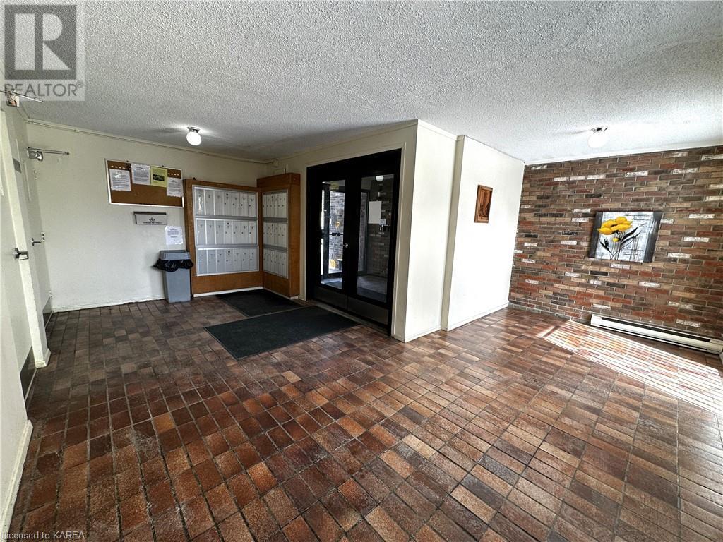 Listing 40387242 - Large Photo # 17