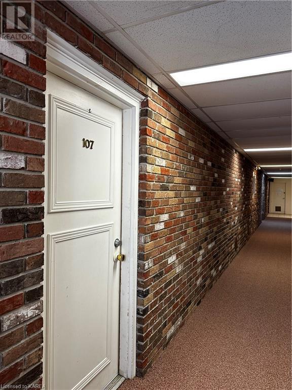 Listing 40387242 - Large Photo # 2