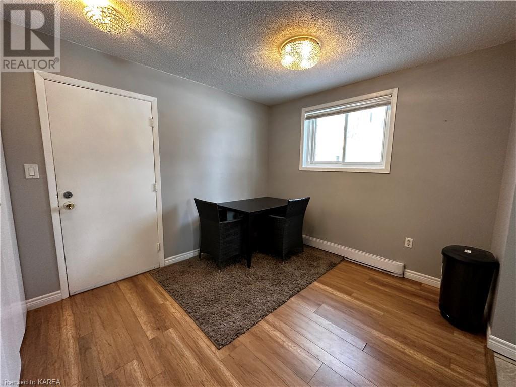 Listing 40387242 - Large Photo # 3