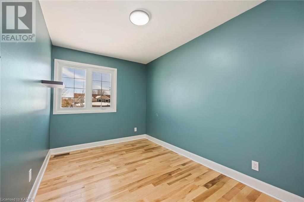 Listing 40387286 - Large Photo # 16