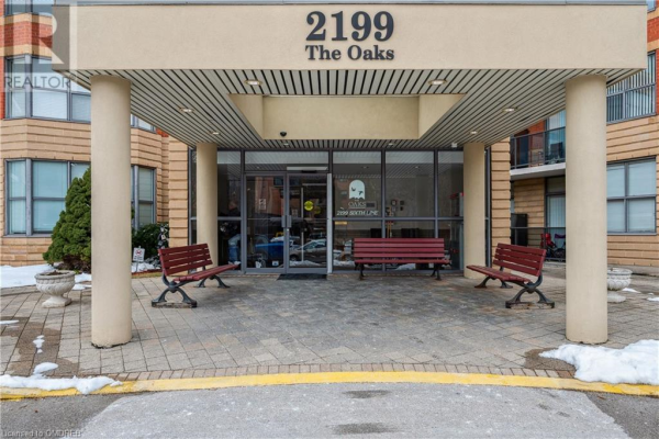 2199 SIXTH Line Unit# 412, Oakville