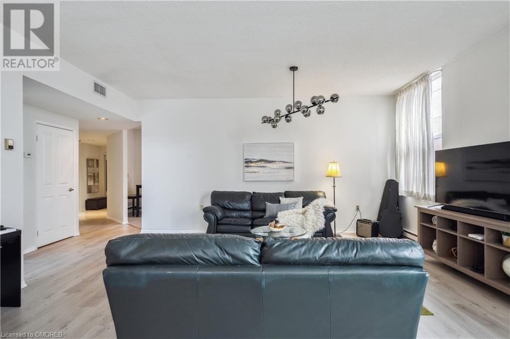 Listing 40387328 - Large Photo # 18