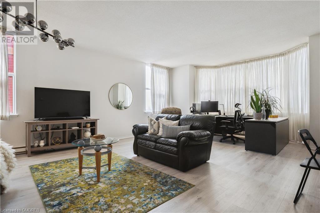Listing 40387328 - Large Photo # 11