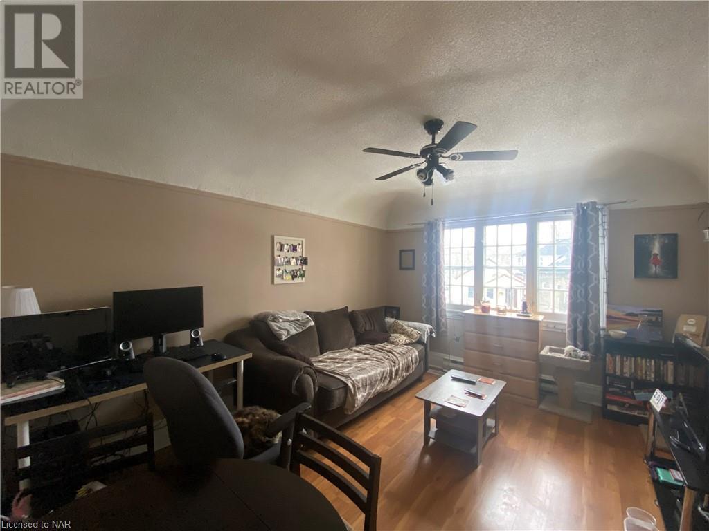 Listing 40387331 - Large Photo # 4
