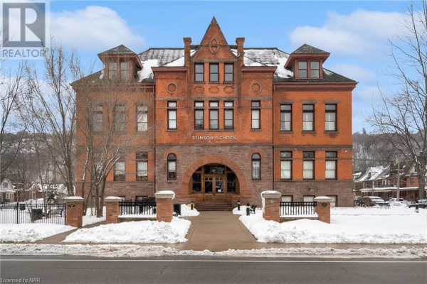 200 STINSON Street Unit# 213, Hamilton