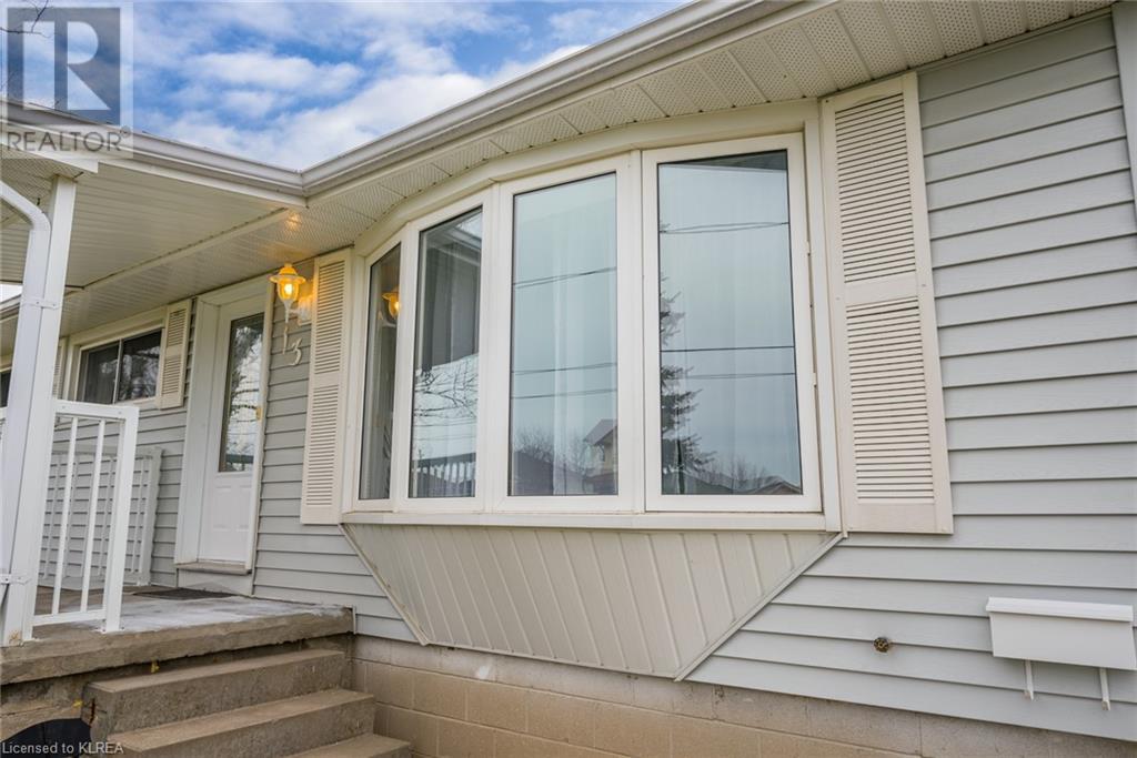 Listing 40387428 - Large Photo # 4