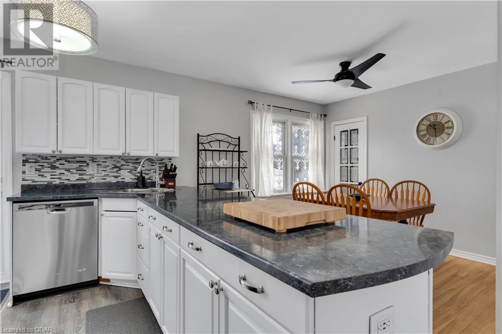 Listing 40387444 - Large Photo # 16