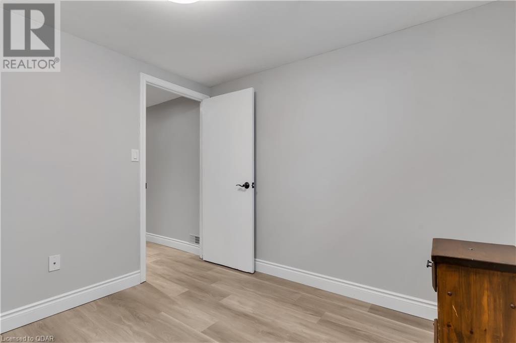 Listing 40387444 - Large Photo # 32