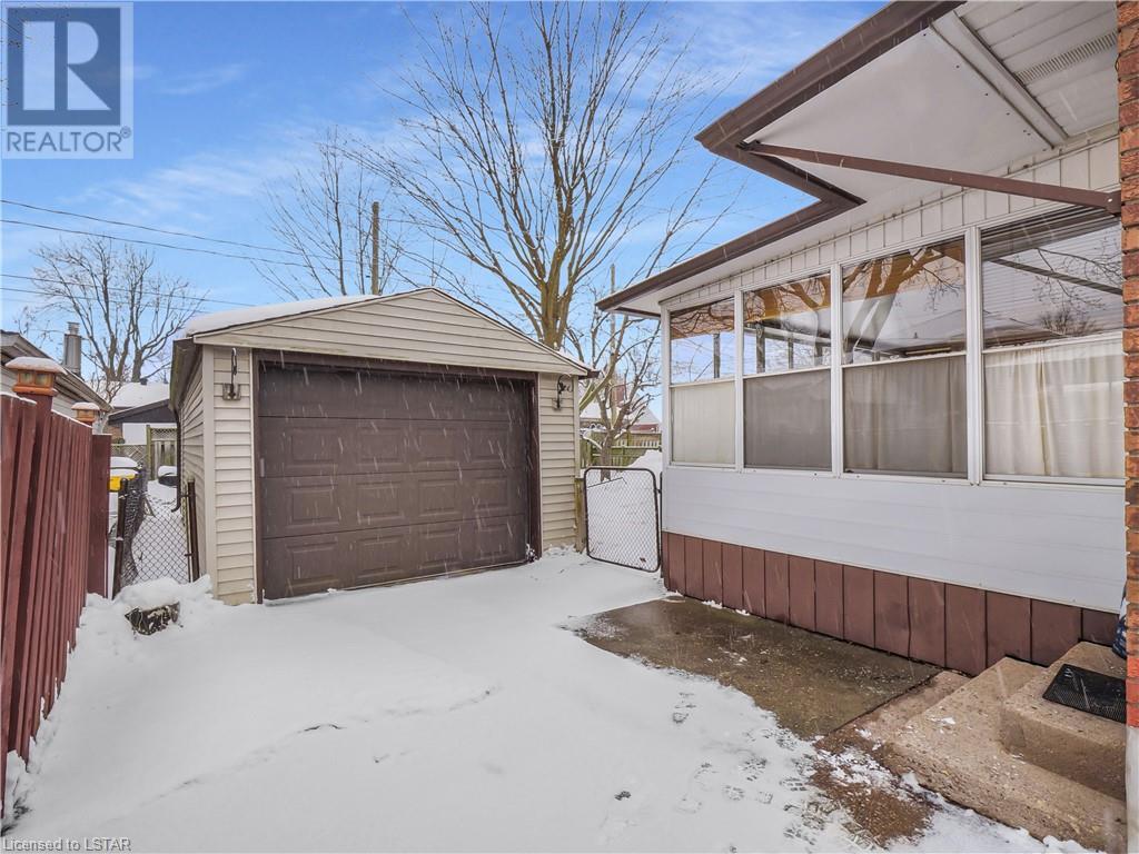 Listing 40387694 - Large Photo # 34