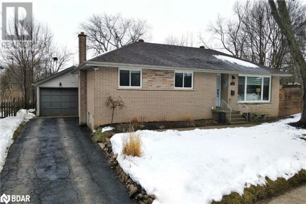 34 MARION Crescent, Barrie