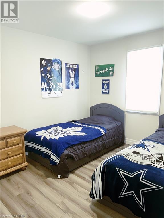 Listing 40387870 - Large Photo # 14