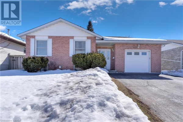 497 KINGSDALE Avenue, Kingston