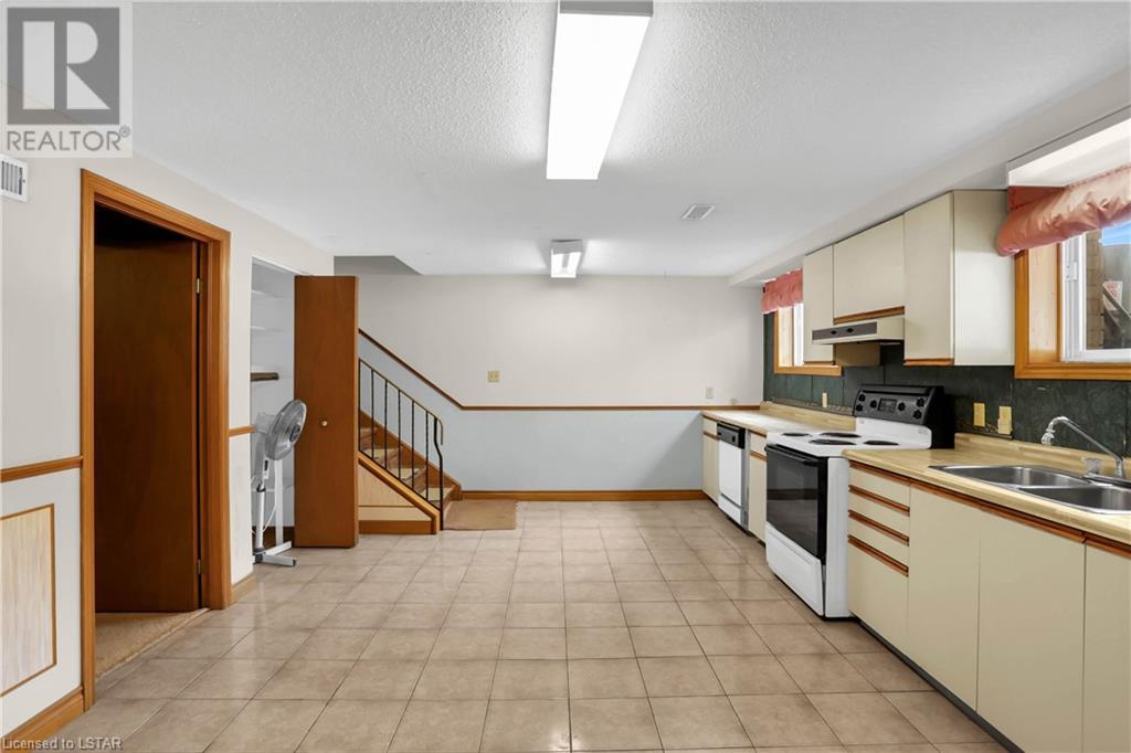 Listing 40387958 - Large Photo # 30