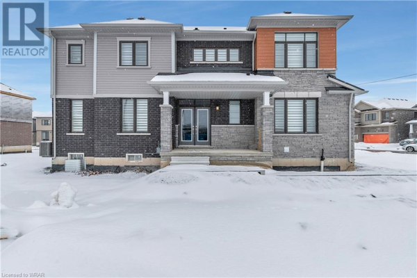155 EVA Drive, Breslau