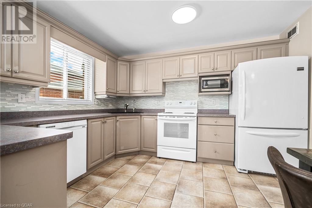 Listing 40388030 - Large Photo # 11