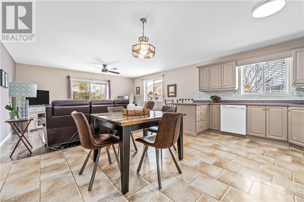 Listing 40388030 - Large Photo # 9