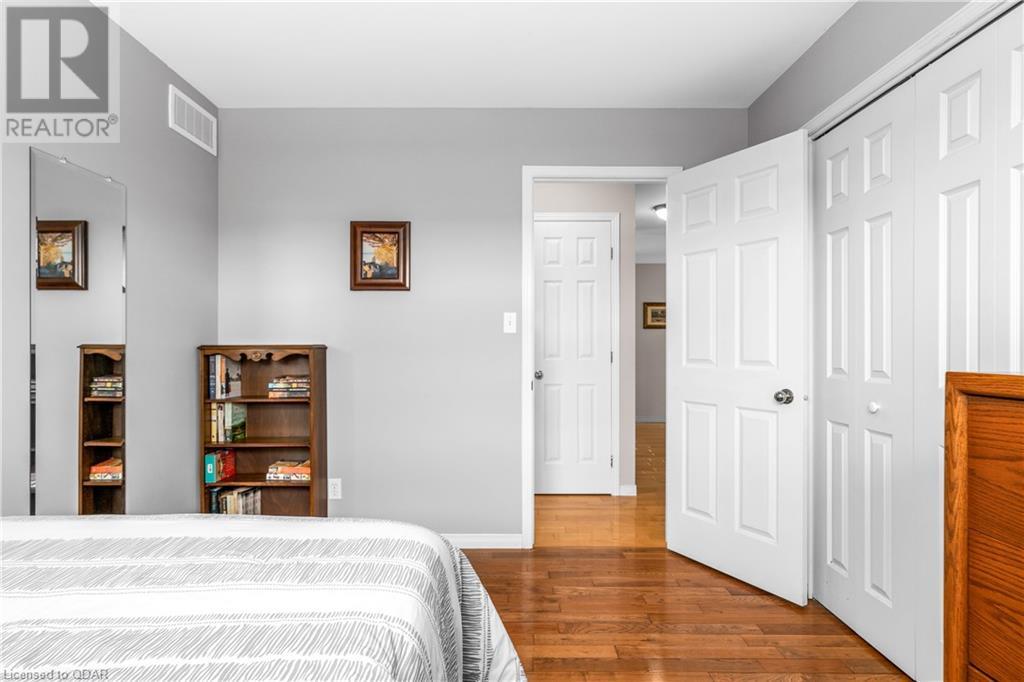 Listing 40388030 - Large Photo # 22