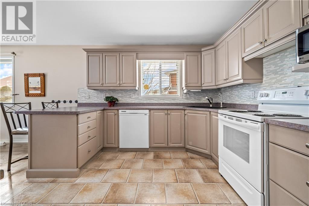 Listing 40388030 - Large Photo # 13