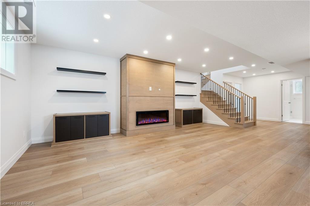 Listing 40388070 - Large Photo # 21