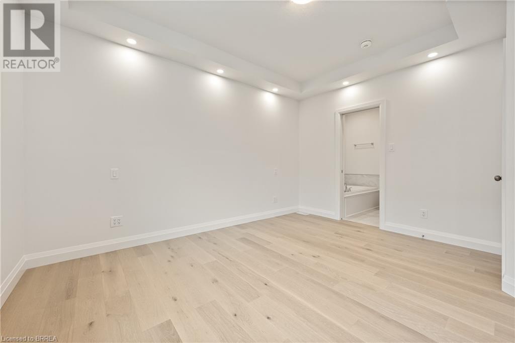 Listing 40388070 - Large Photo # 15