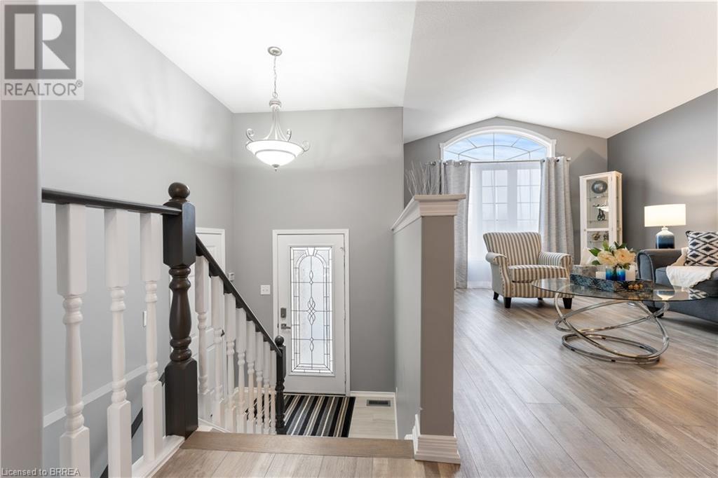 Listing 40388105 - Large Photo # 4
