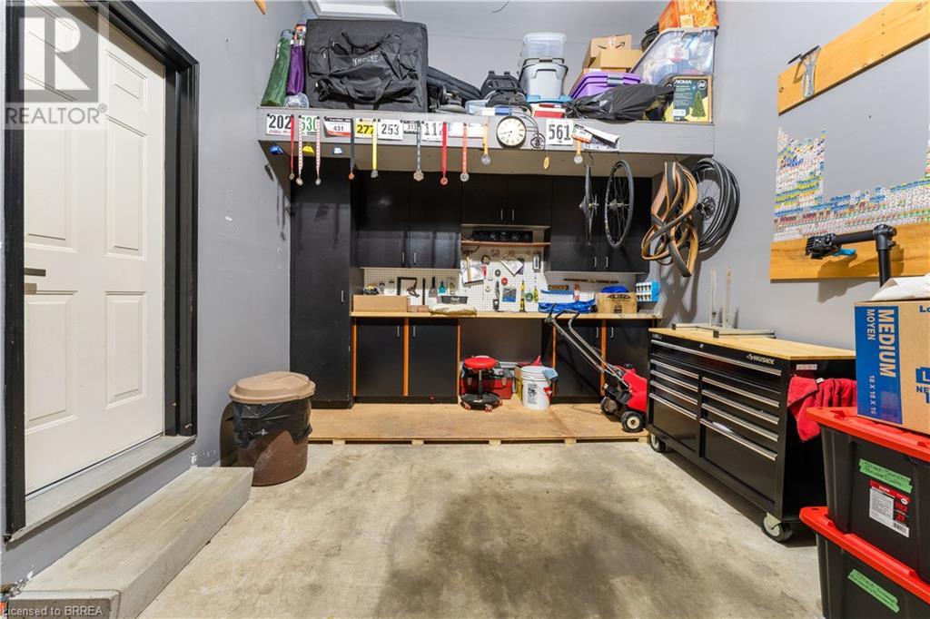 Listing 40388105 - Large Photo # 24