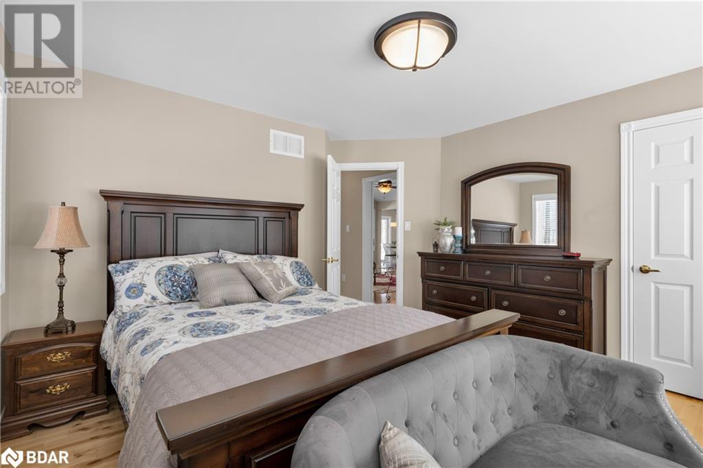 Listing 40388212 - Large Photo # 22
