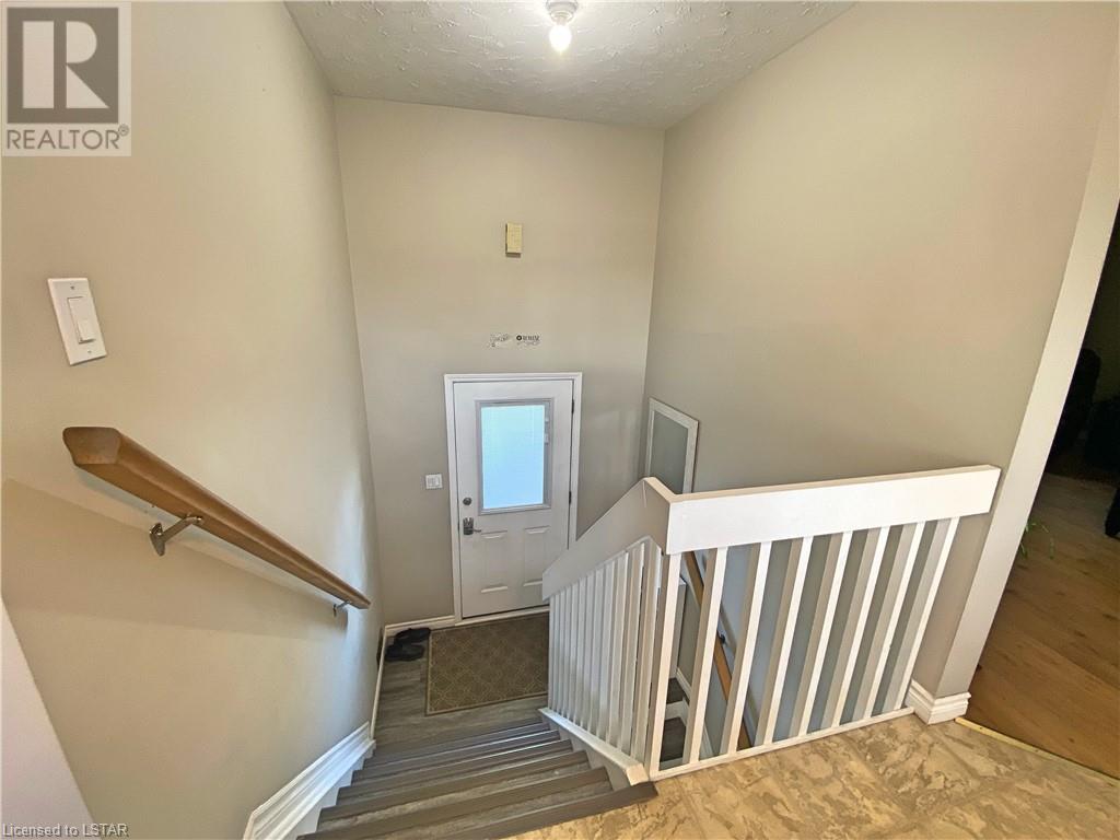 Listing 40388262 - Large Photo # 4